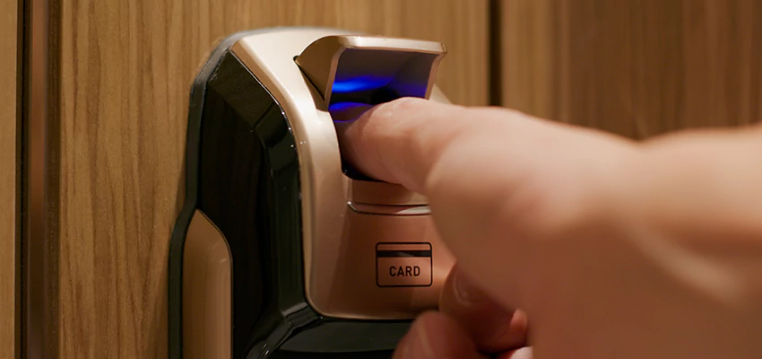 Locksmith Company For Window Lock Installation in Alta Sierra, California