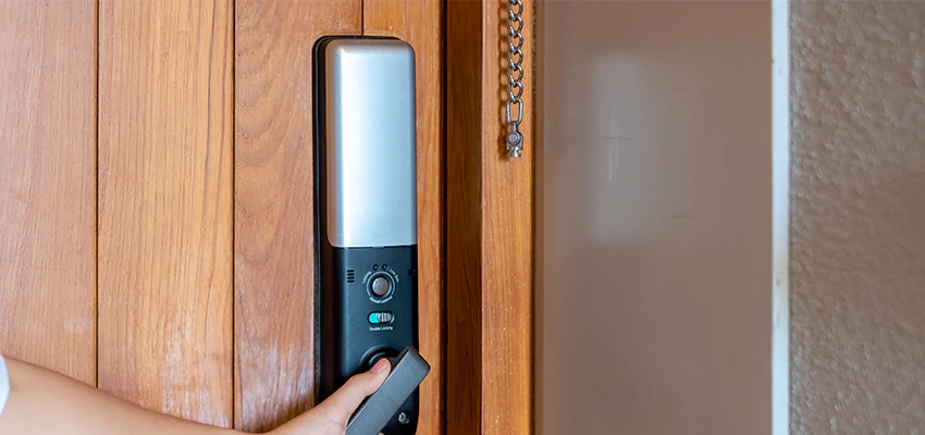 Home Security Electronic Locks Upgrades in Alta Sierra, CA