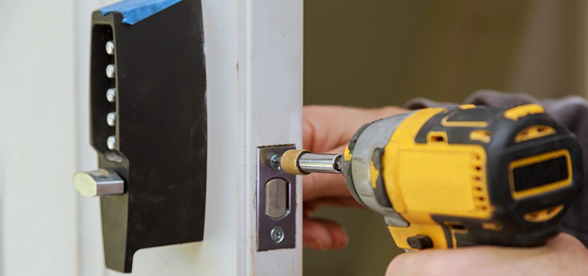 Eviction Locksmith For Key Duplication in Alta Sierra, California